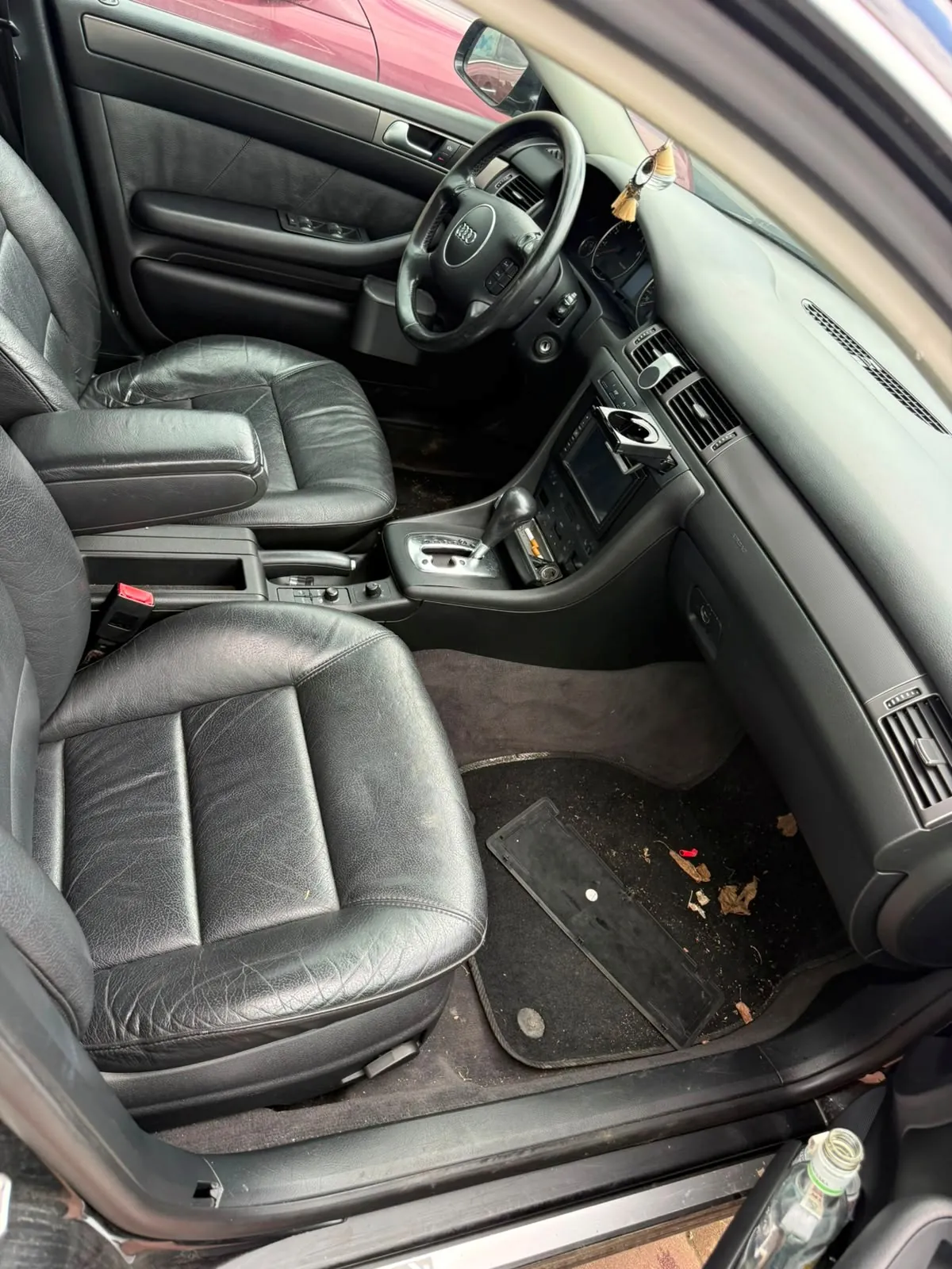 Audi A6 2004 - zdjęcie 5