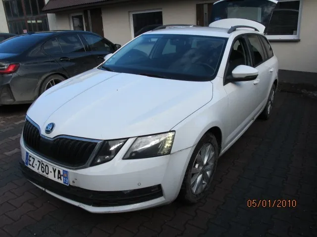 Skoda Octavia 2018 - zdjęcie 3