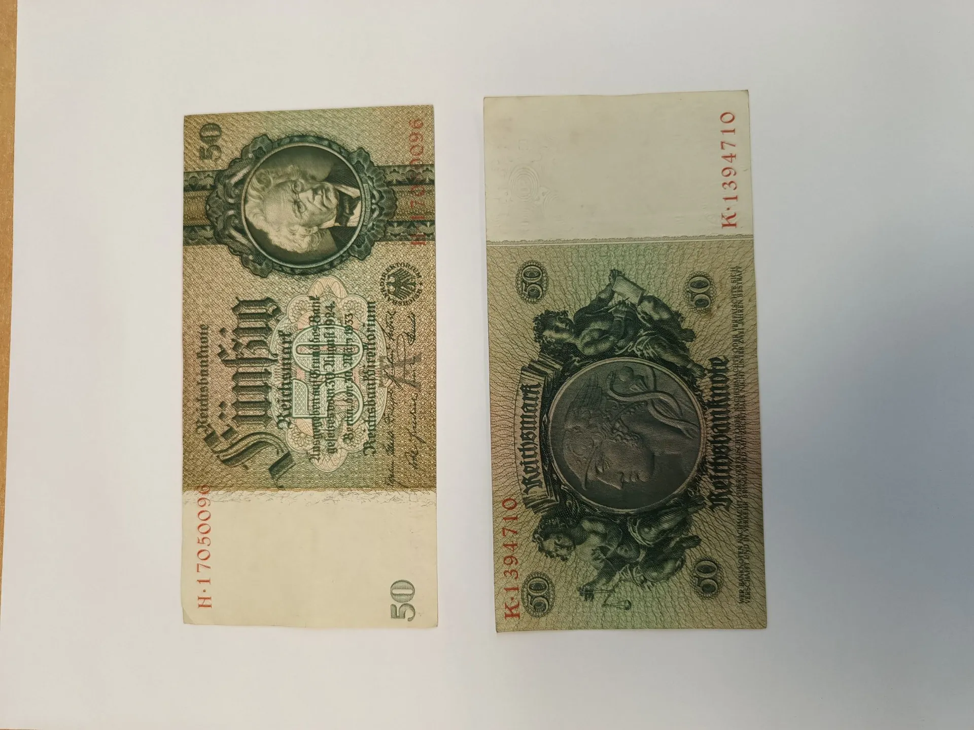 33 banknoty pięćdziesięciomarkowe, okres międzywojenny - Sprzedaż przez Urząd Skarbowy w Cieszynie - zdjęcie 1