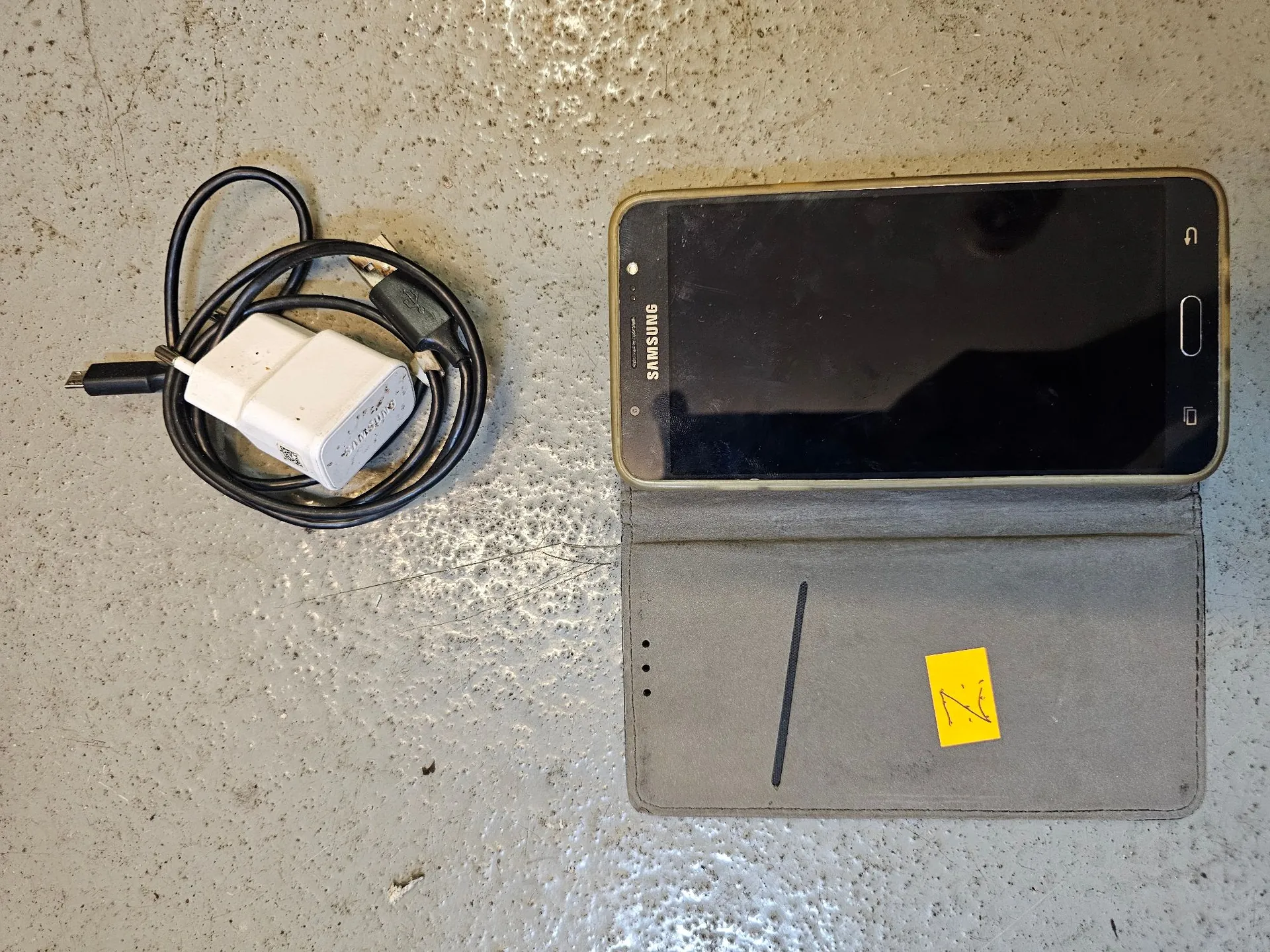 Samsung Galaxy J7, Telefon komórkowy - Sprzedaż przez Urząd Skarbowy w Zgierzu - zdjęcie 1
