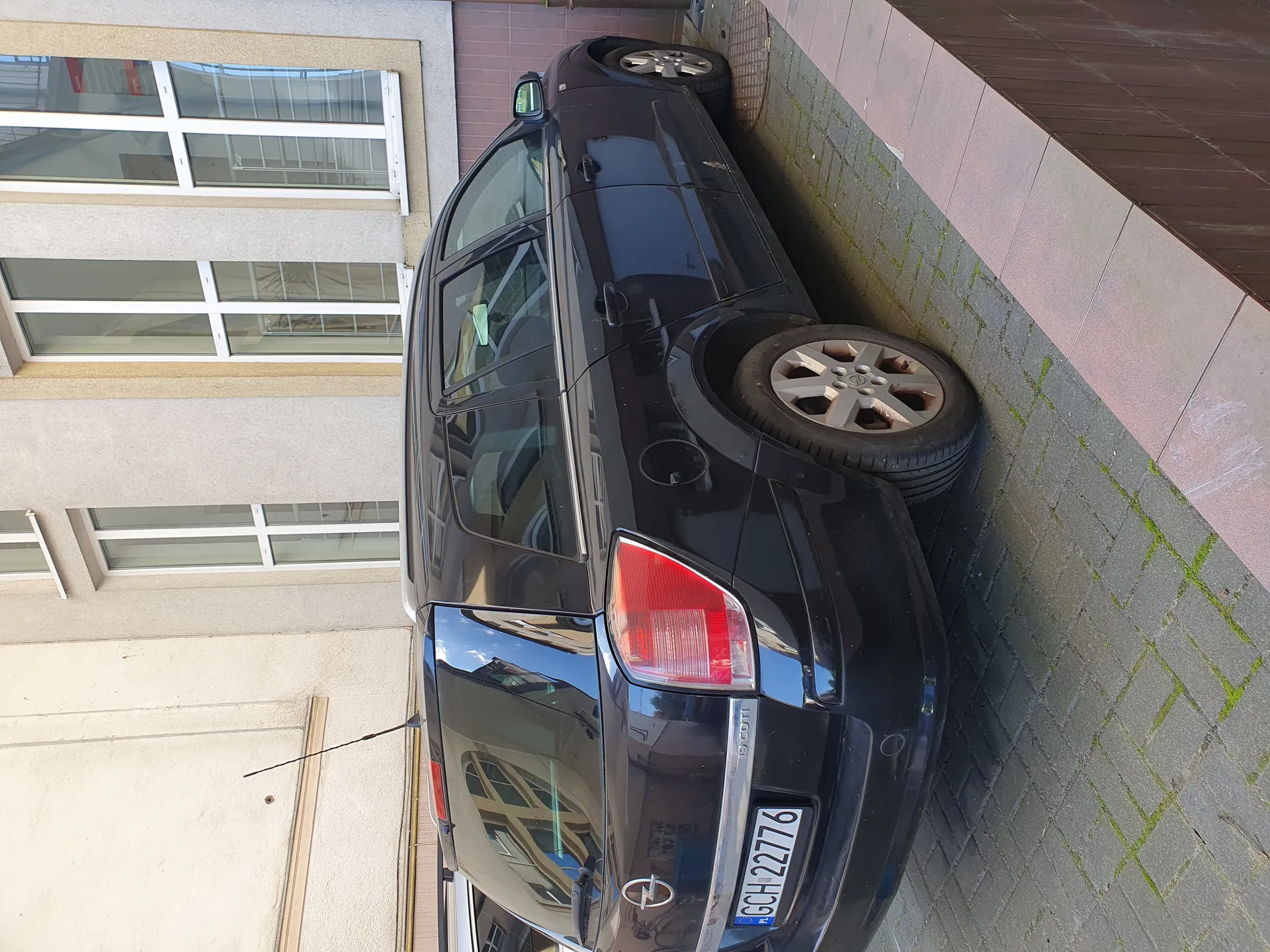 Opel Astra 2006 - zdjęcie 2