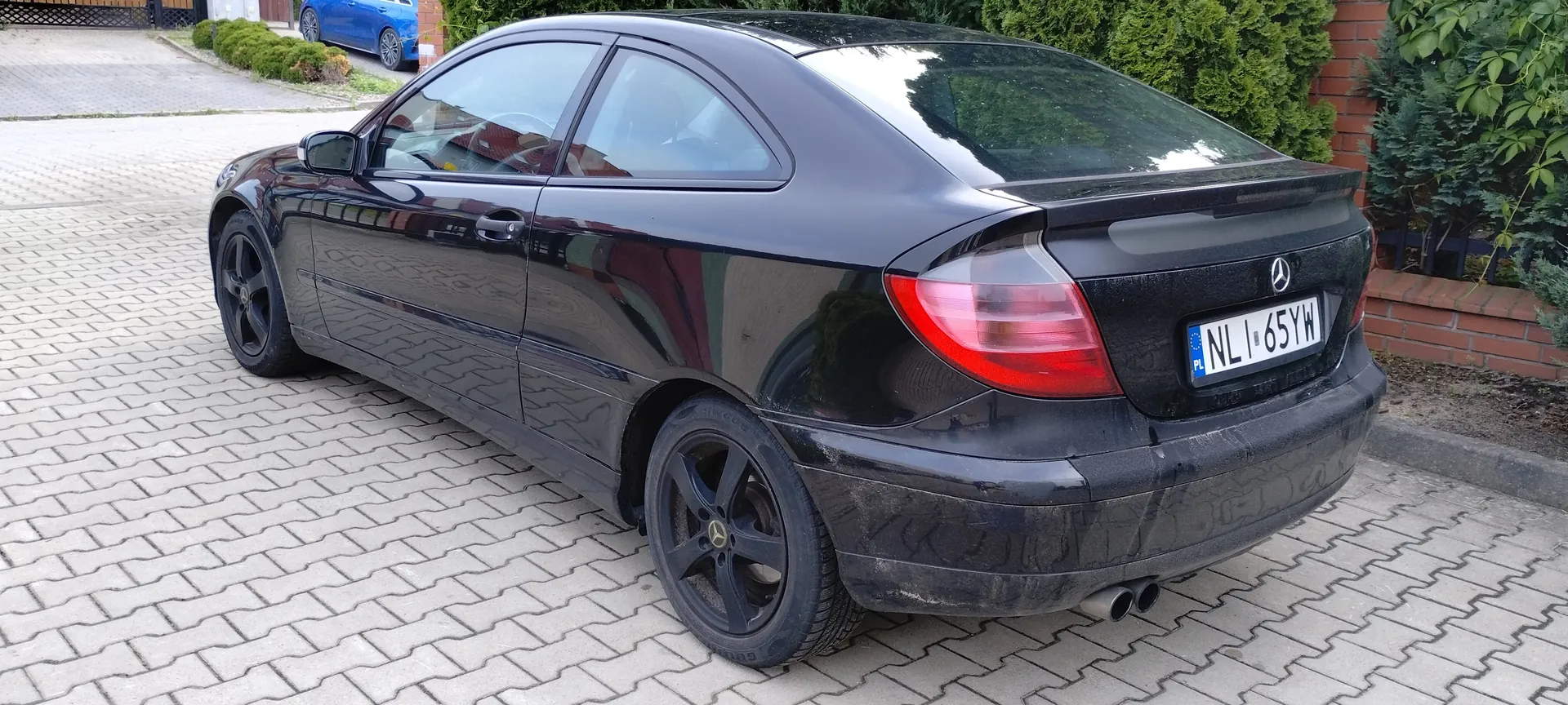 Mercedes-Benz C 200 Coupe 2004 - zdjęcie 2