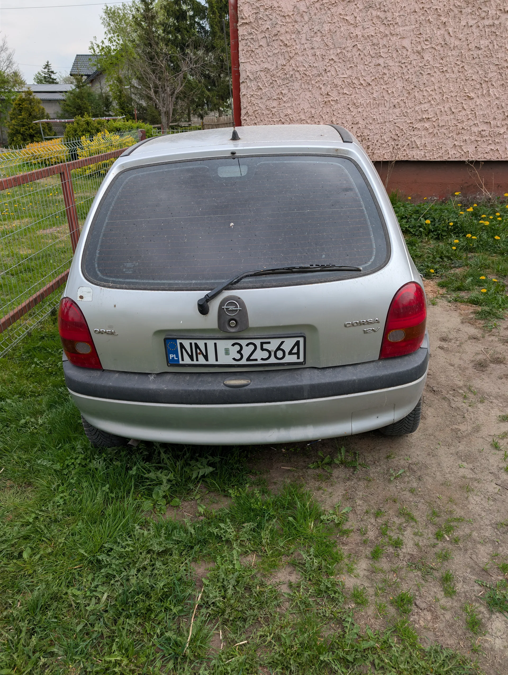 Opel Corsa 1998 - zdjęcie 1