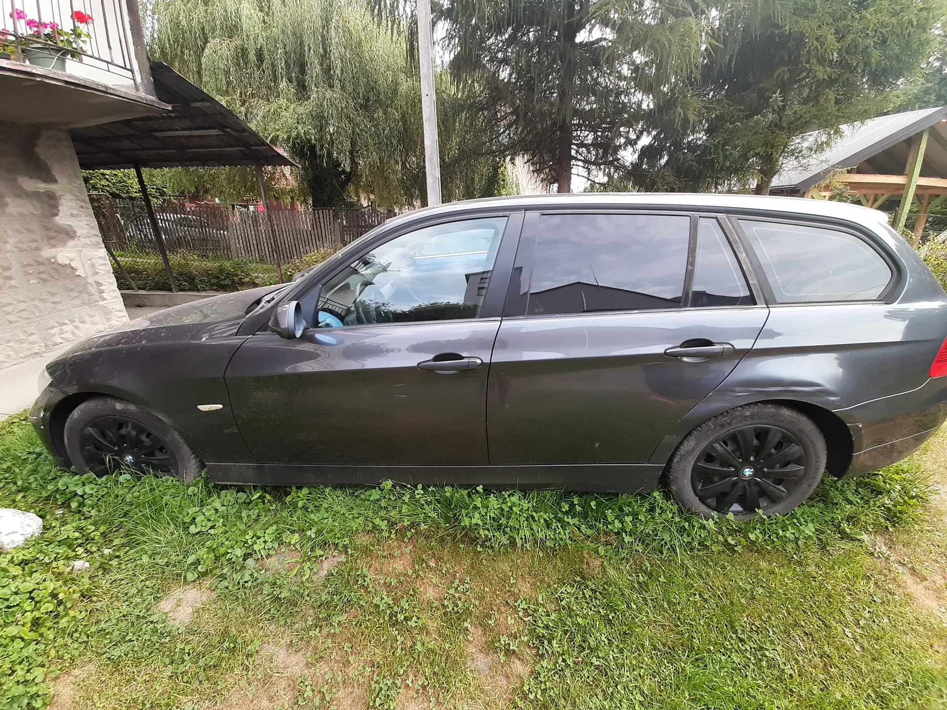 BMW 3201I 2005 - zdjęcie 3