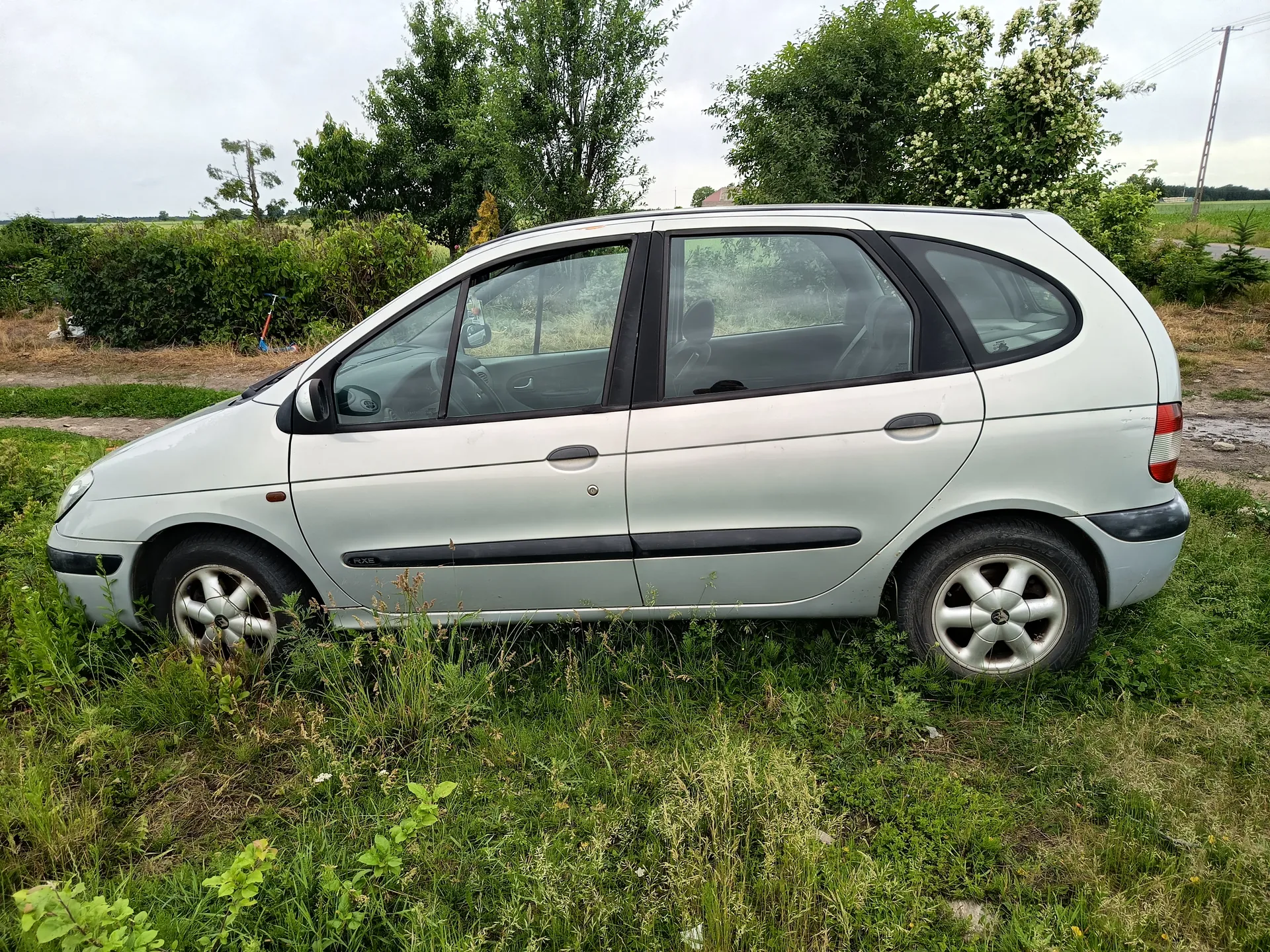 Renault Megane Scenic 2000 - zdjęcie 2