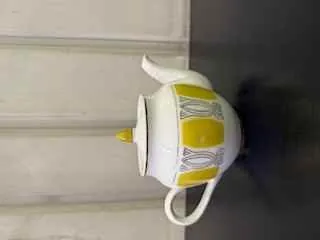 Imbryk, zestawy magnesowe, stolik wiklinowy - Sprzedaż przez Mazowiecki Urząd Celno-Skarbowy w Warszawie - zdjęcie 8