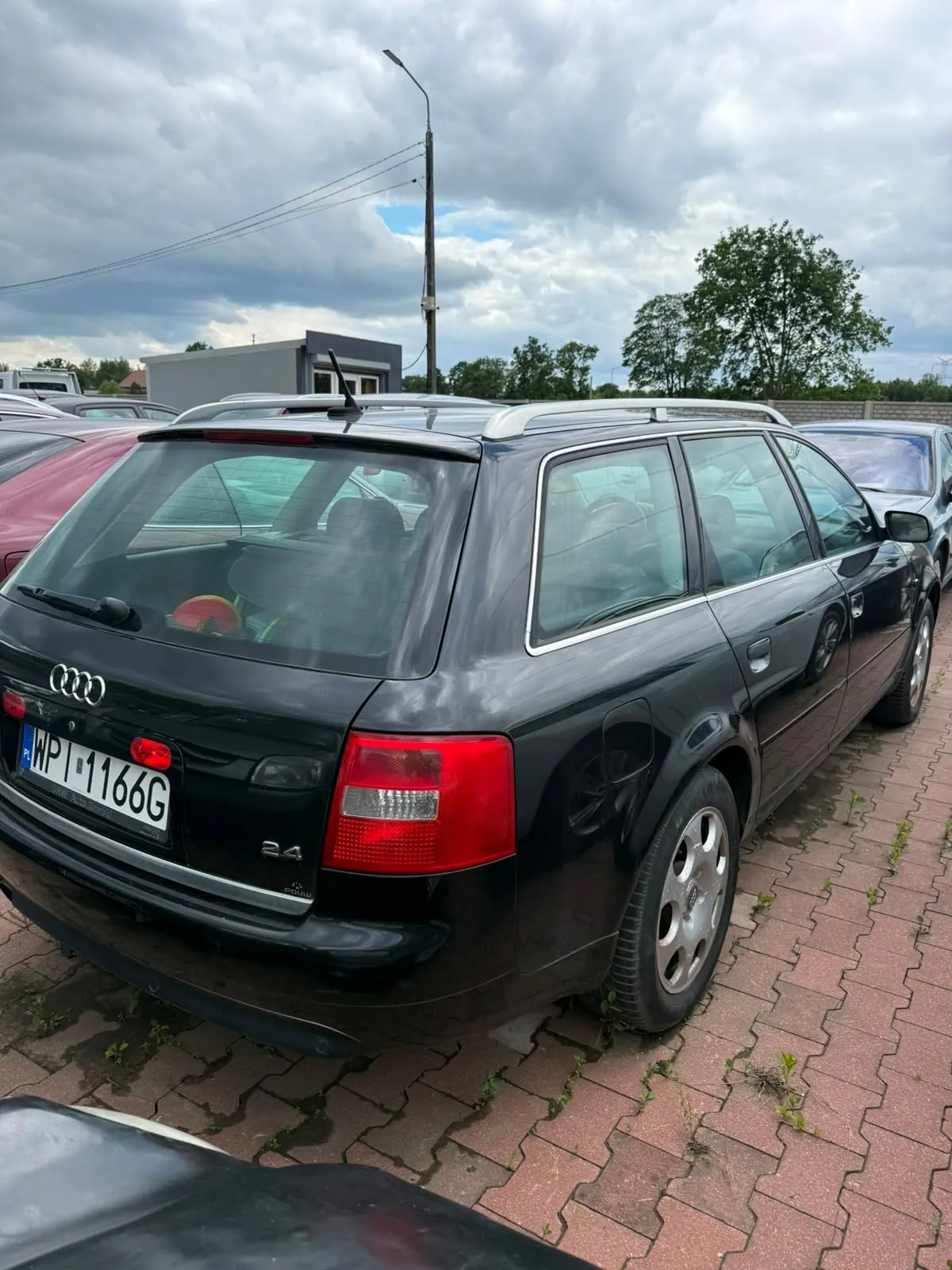 Audi A6 2004 - zdjęcie 8
