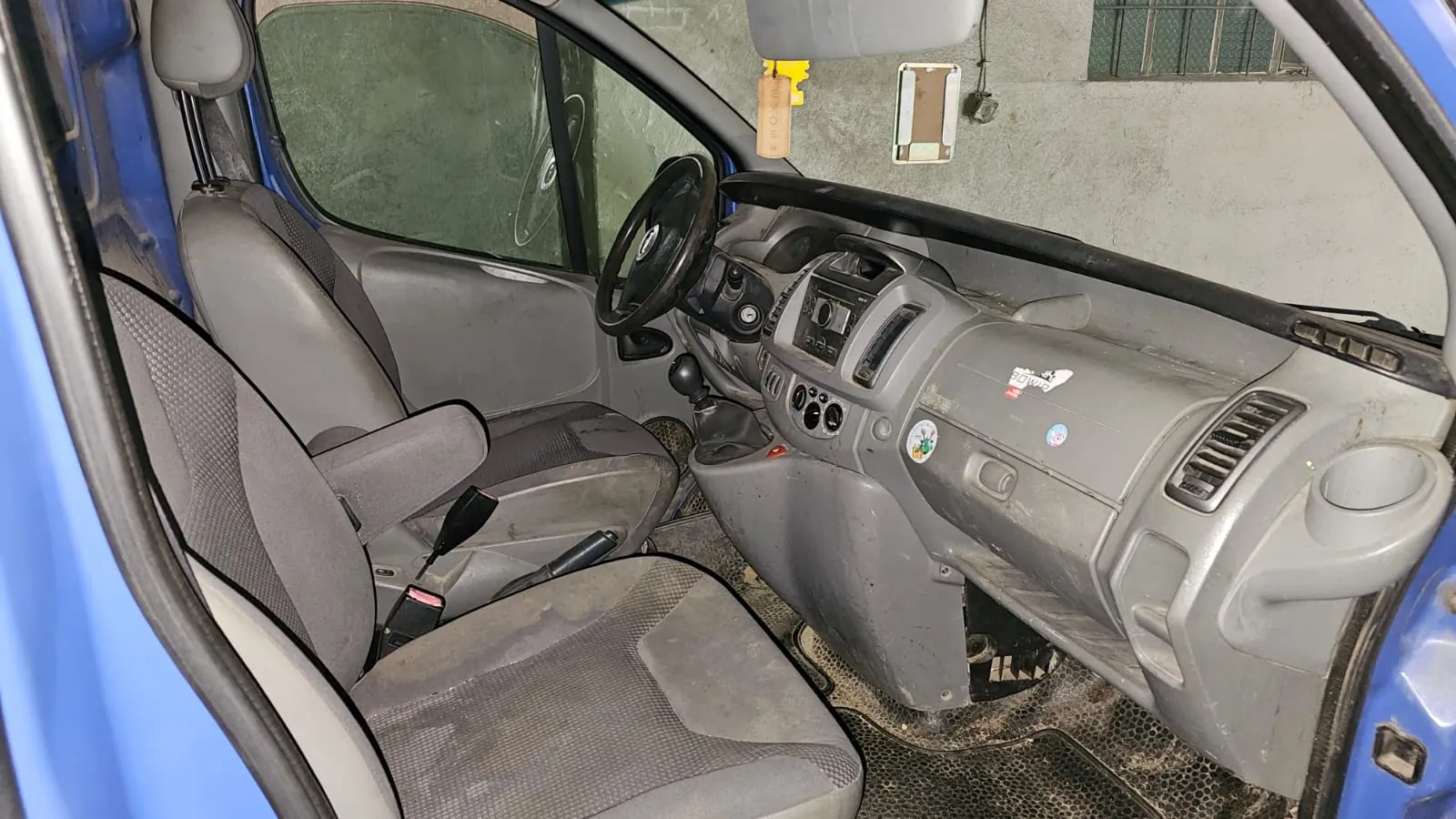 Opel Vivaro 2010 - zdjęcie 3