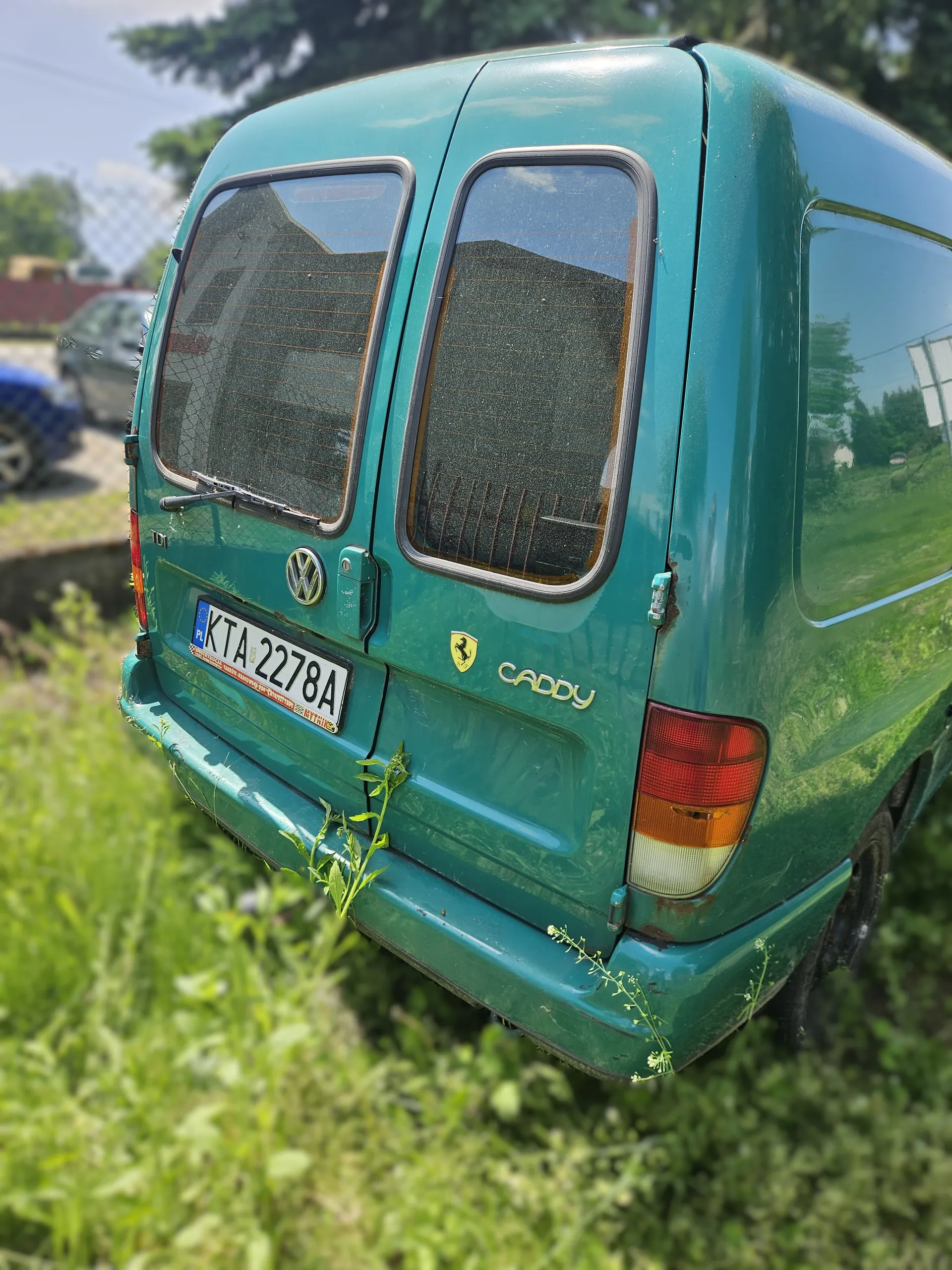 Volkswagen Caddy 2002 - zdjęcie 2