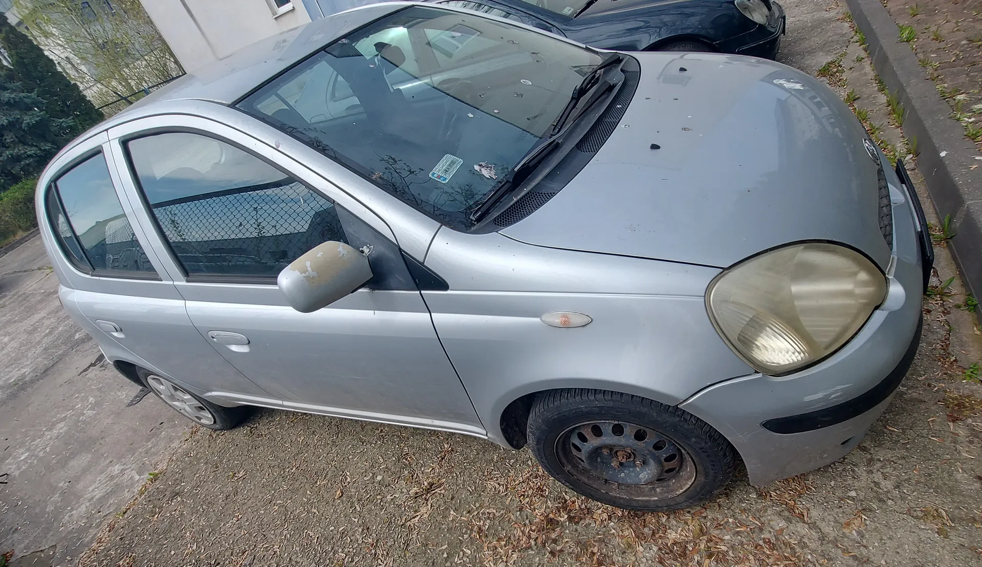 Toyota Yaris 2003 - zdjęcie 4