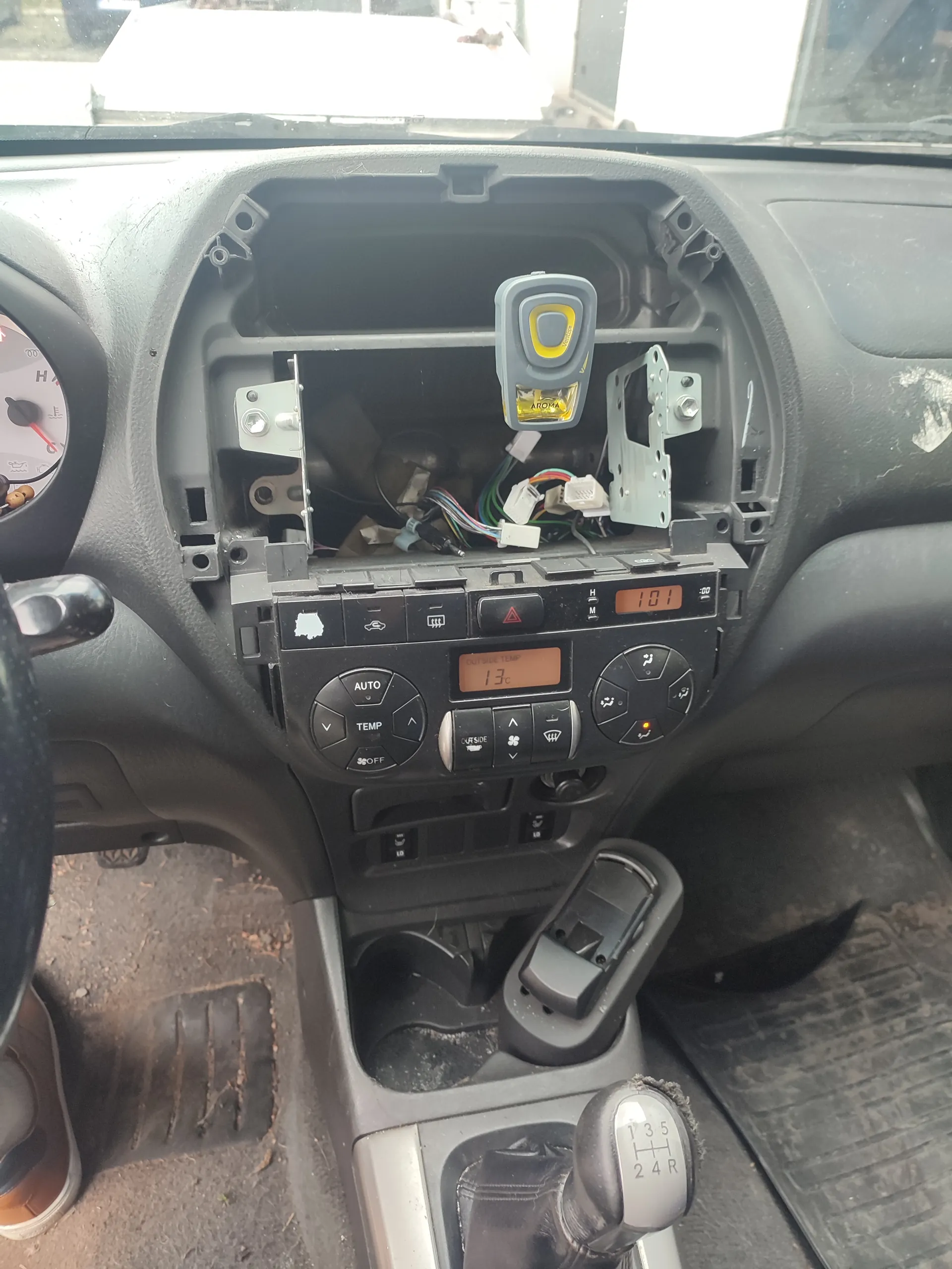 TOYOTA RAV4 2005 - zdjęcie 3