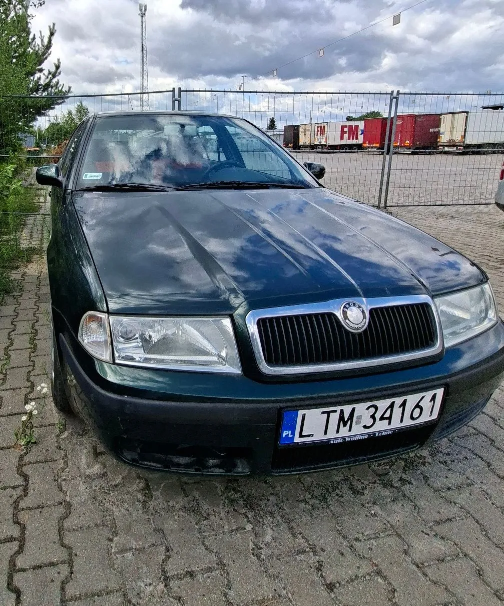 Škoda Octavia 2001 - zdjęcie 1
