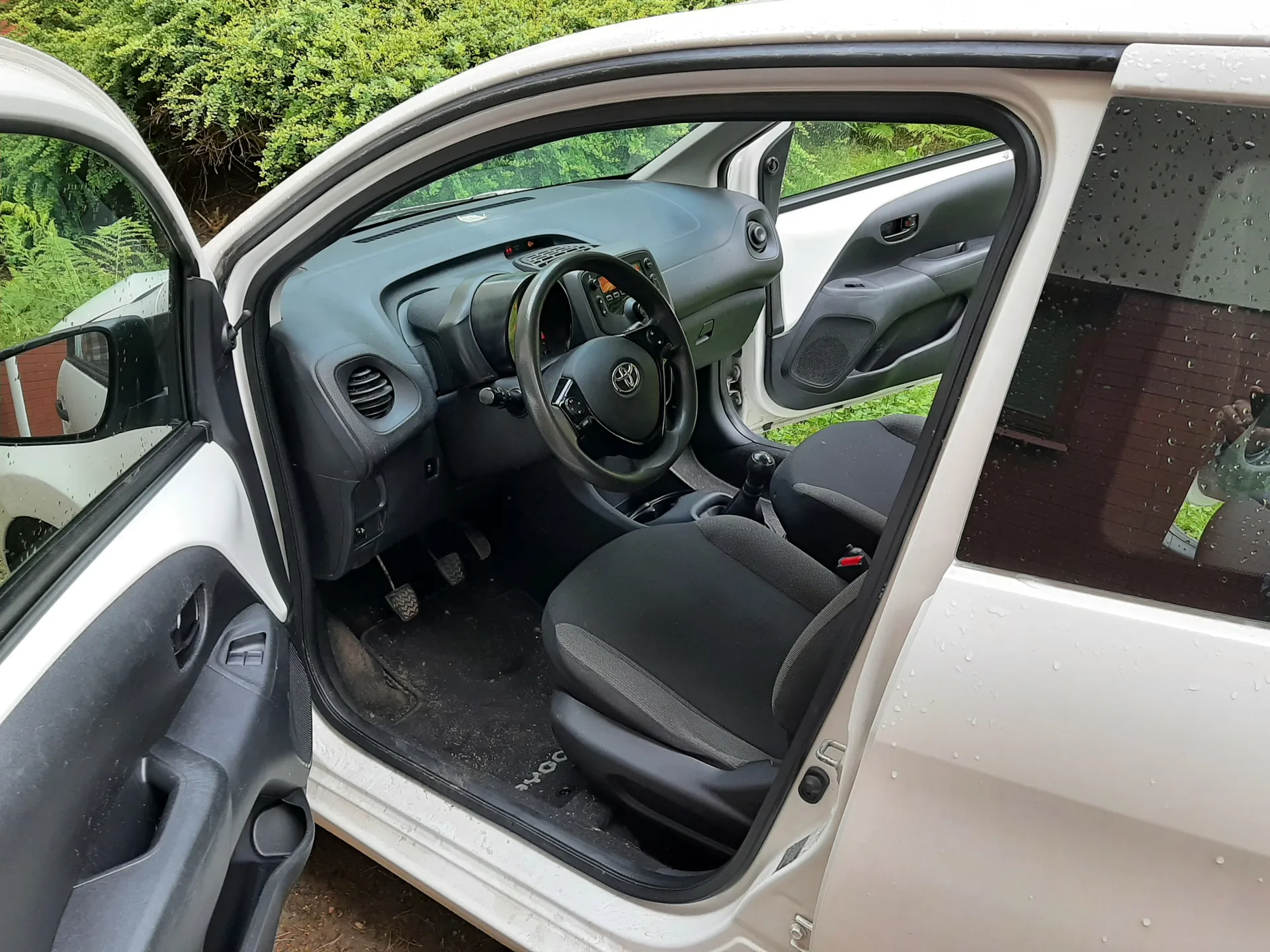 Toyota Aygo 2020 - zdjęcie 4