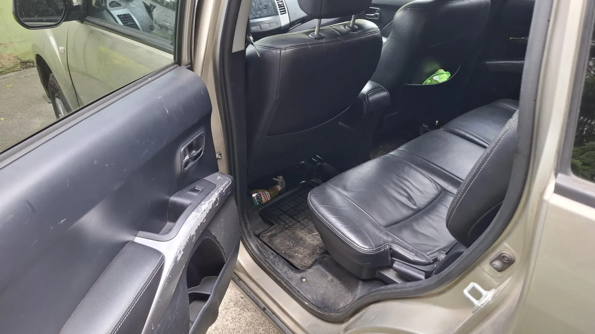 Mitsubishi Outlander 2008 - zdjęcie 8