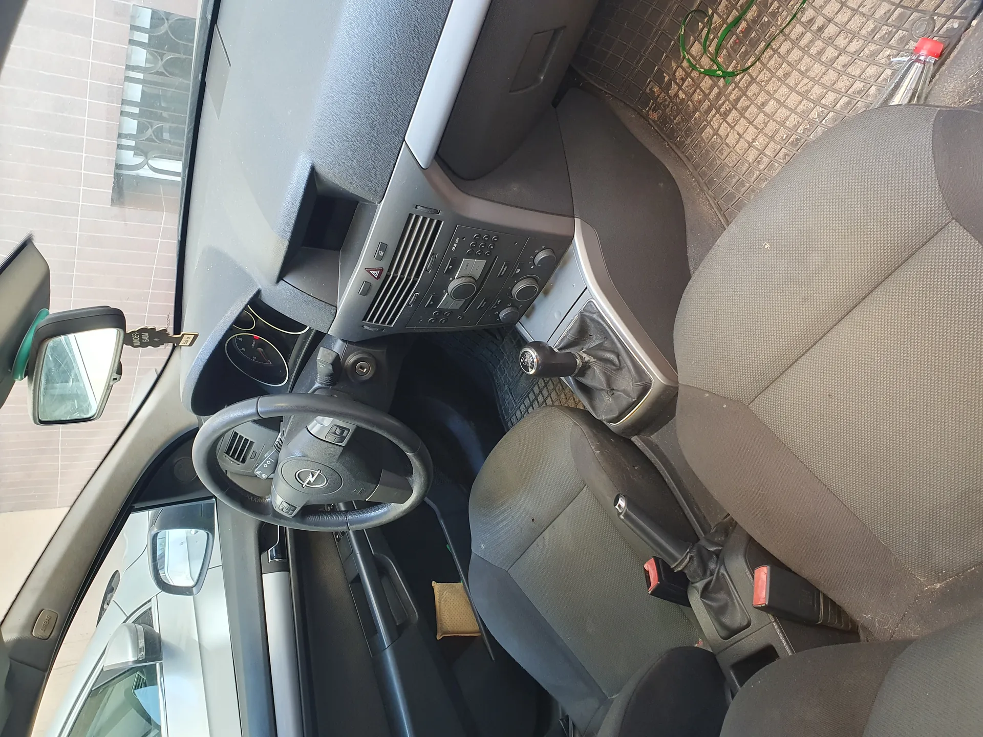 Opel Astra 2006 - zdjęcie 6