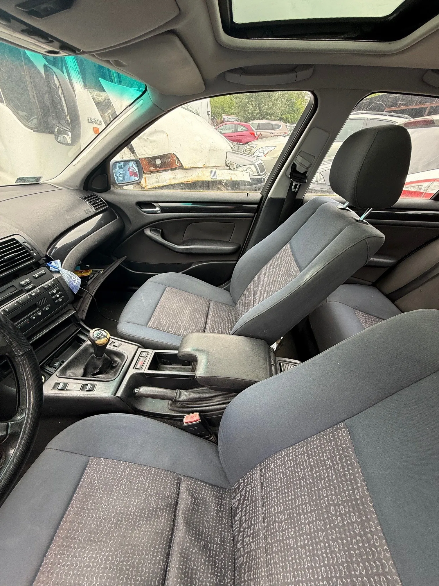BMW 316I 2002 - zdjęcie 2