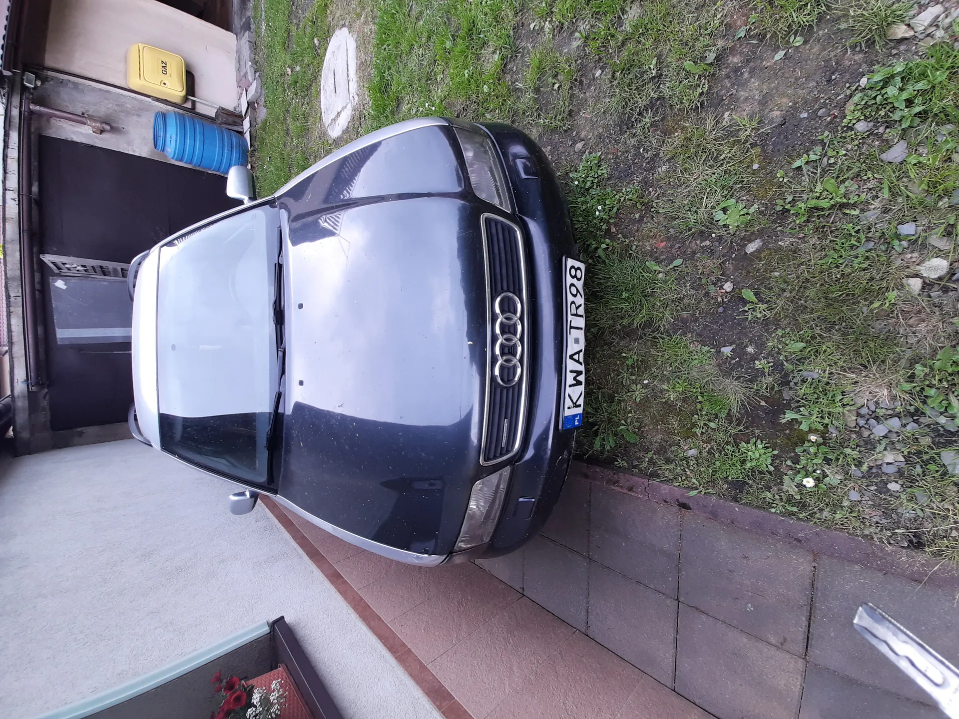 Audi A4 1998 - zdjęcie 2