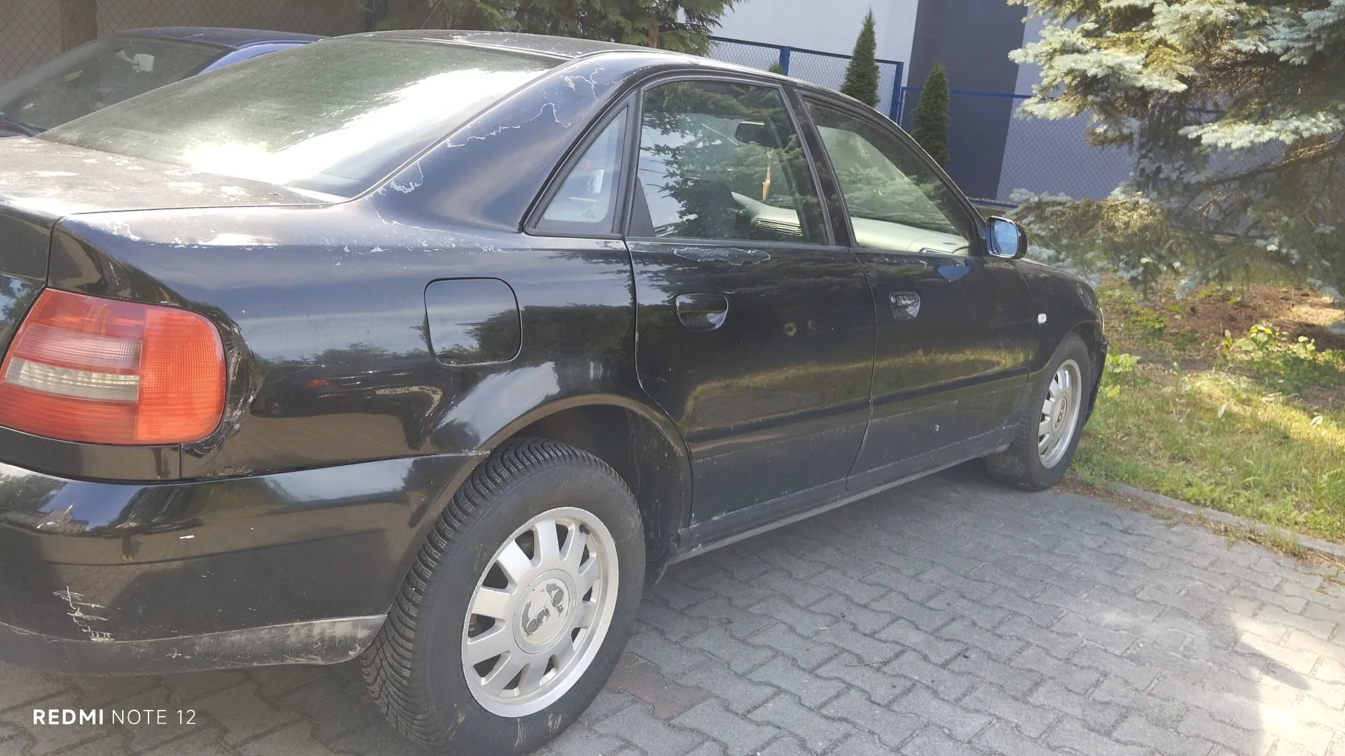 Audi A4 1999 - zdjęcie 3