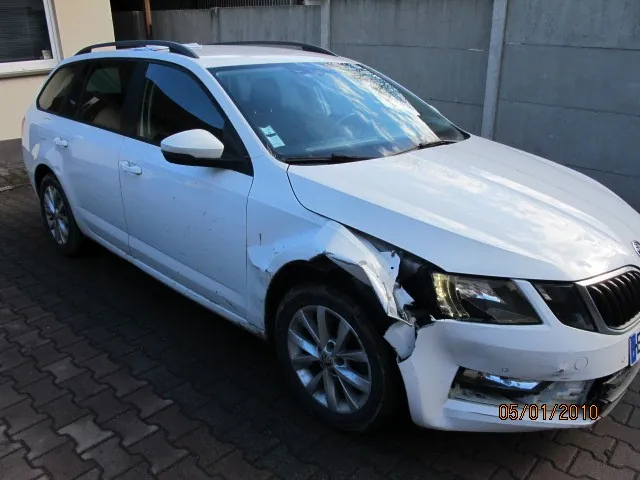 Skoda Octavia 2018 - zdjęcie 2