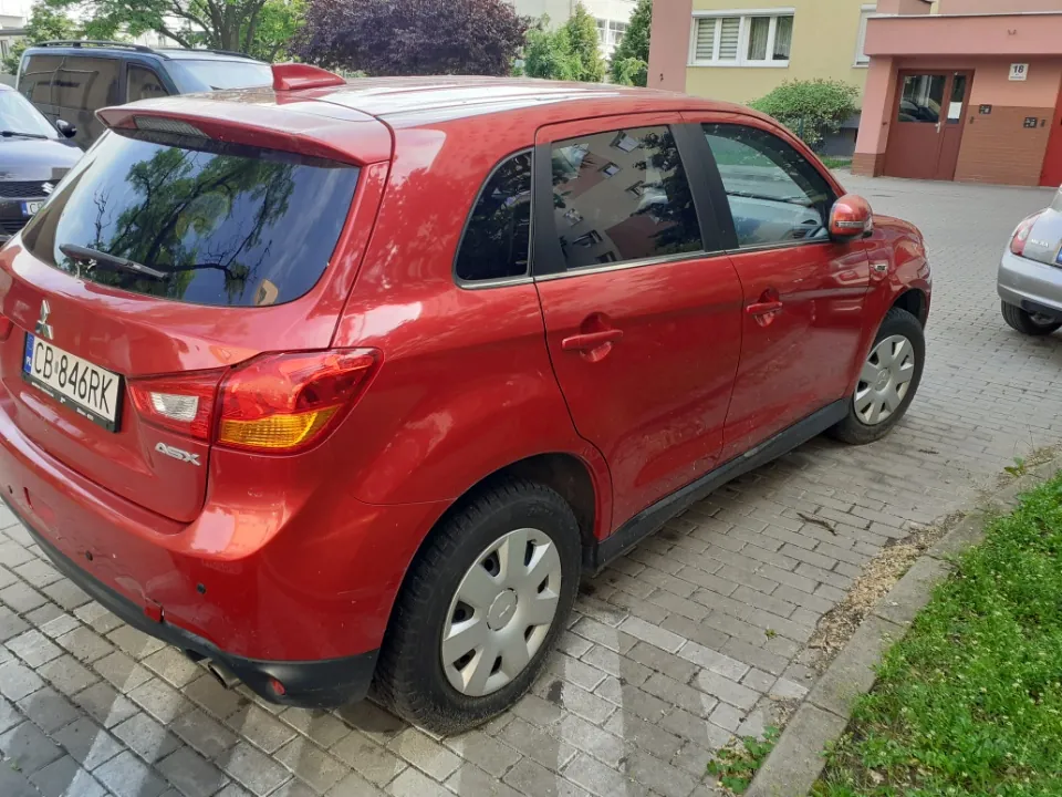 Mitsubishi ASX 2012 - zdjęcie 3
